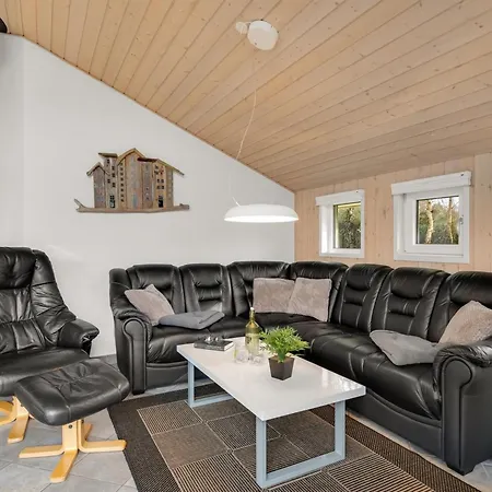 別荘 Erikka - 40km From The Sea By Interhome